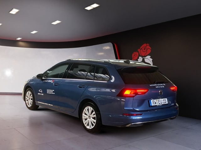 Volkswagen Golf 1.5 eTSI DSG Variant