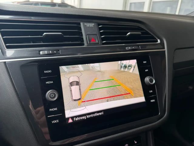 Volkswagen Tiguan 4Motion Allspace DSG R-Line