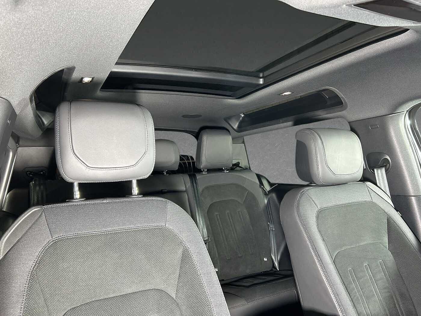 Land Rover Defender 90