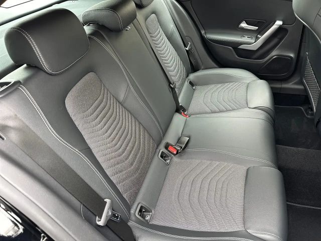 Mercedes-Benz A 200 Progressive