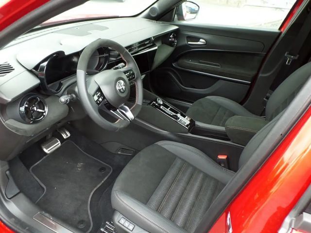 Alfa Romeo Junior Ibrida