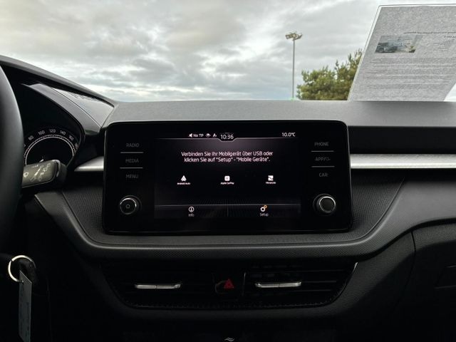 Skoda Fabia FABIA 95PS 5-Gang*PDC*SHZ*SmartLink*Allwetter