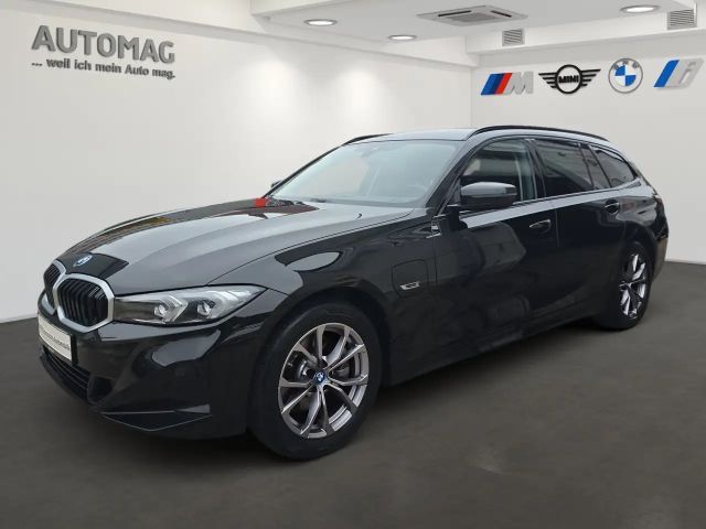BMW 330 330e