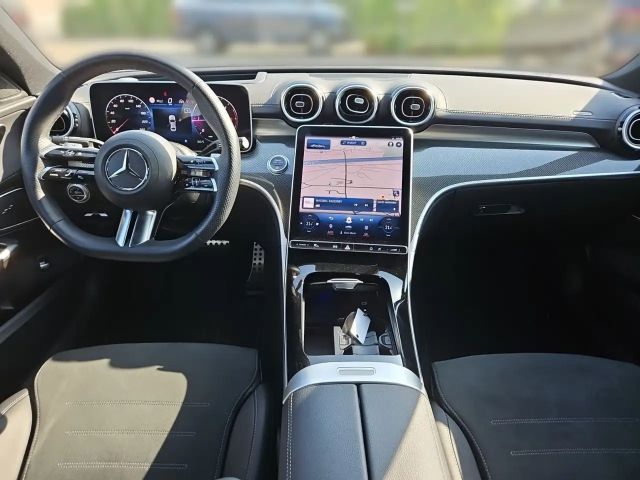 Mercedes-Benz C 220 AMG Line C 220 d Sedan