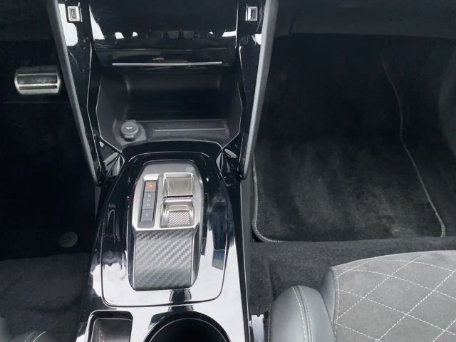Peugeot E-2008 Allure Pack