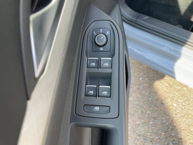 Volkswagen Golf 1.5 eTSI Golf VIII