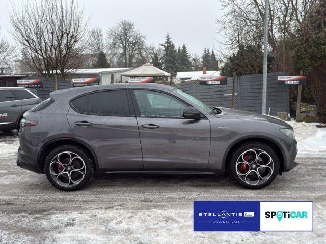 Alfa Romeo Stelvio Q4 Turbo Veloce