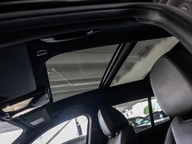 BMW 330 330d M-Sport Touring xDrive