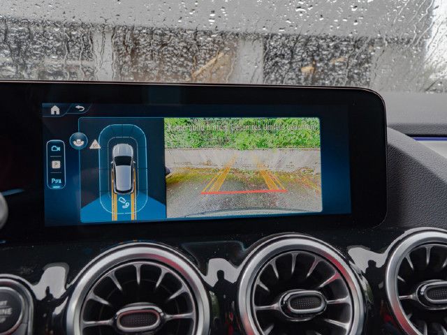 Mercedes-Benz GLA 220 4MATIC GLA 220 d