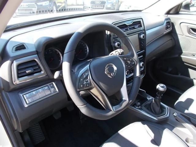 SsangYong Tivoli Grand Amber 1.5T Klima Kamera PDC sofort