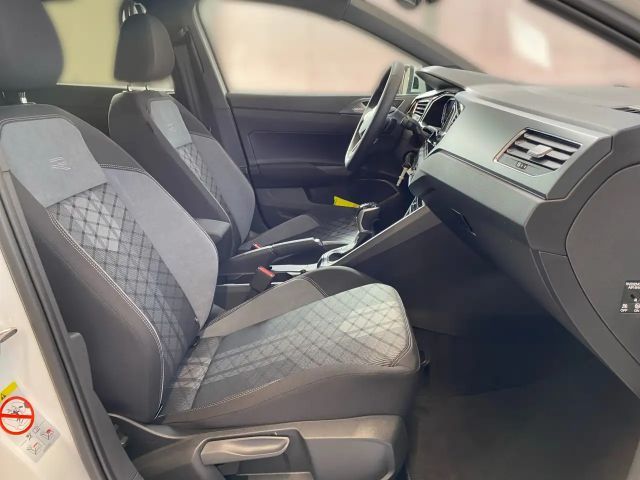 Volkswagen Taigo 1.0 TSI R-Line