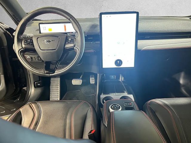 Ford Mustang Mach-E AWD Extended range