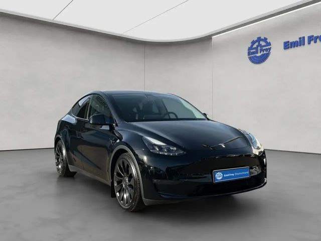 Tesla Model Y AWD Dual Motor Performance