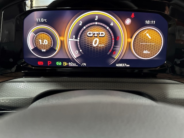 Volkswagen Golf 2.0 TDI DSG GTD