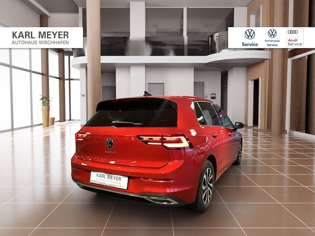 Volkswagen Golf Life