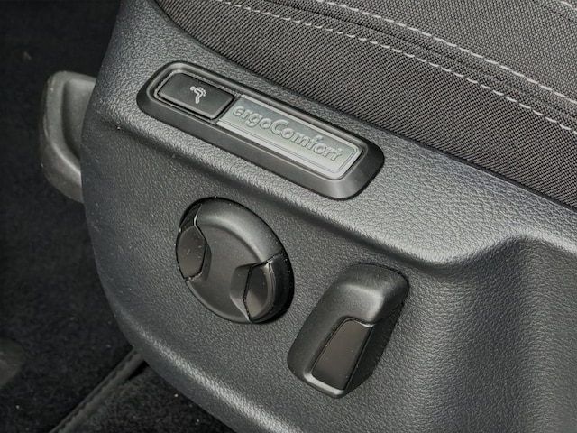 Volkswagen Passat 2.0 TDI Business DSG Variant