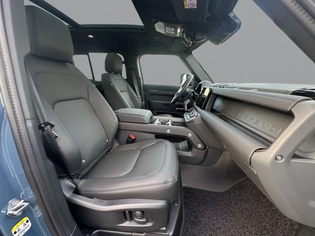 Land Rover Defender 110 D200 Dynamic SE