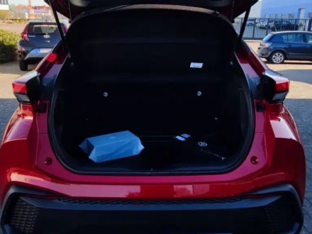 Toyota C-HR Hybride Team D