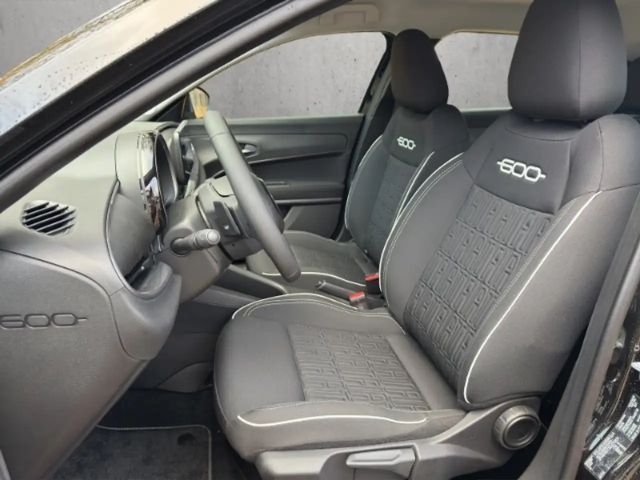 Fiat 600e Hybrid Basis 1.2/Tempomat/PDC/LED/Klima