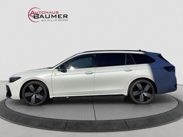 Volkswagen Passat 4Motion DSG R-Line Variant