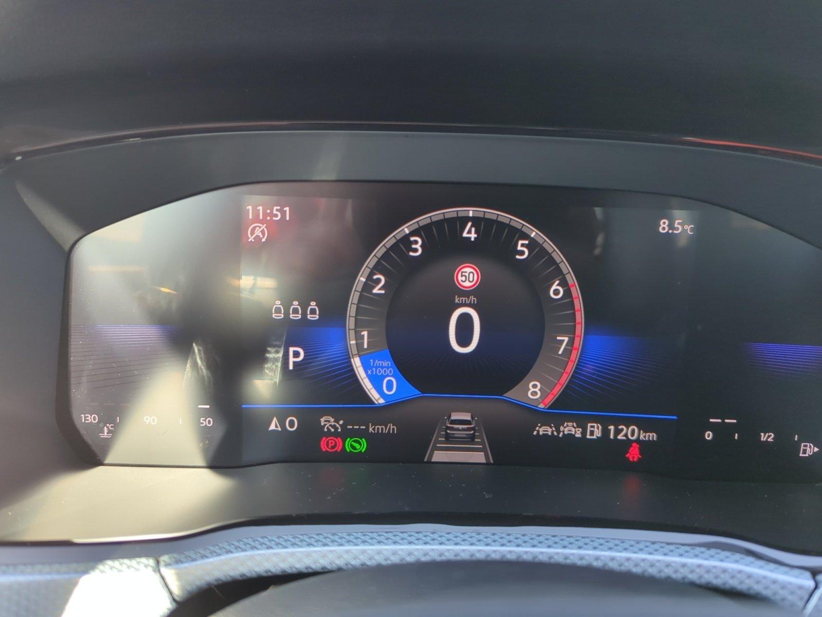 Volkswagen Touran 1.5 TSI DSG