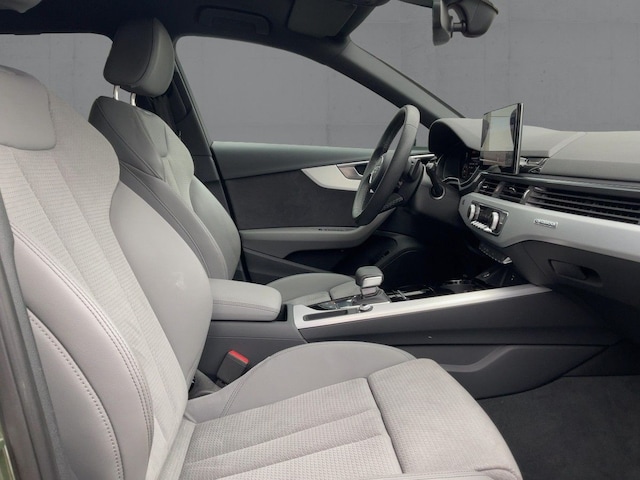 Audi A4 40 TFSI Avant Quattro S-Line S-Tronic