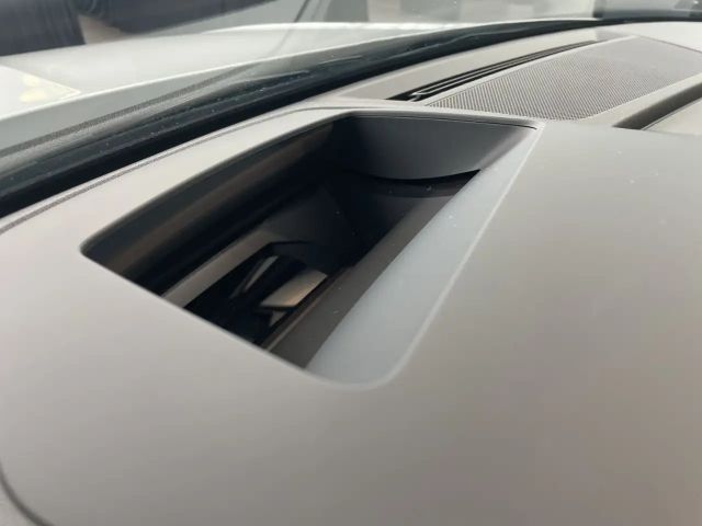 Audi A3 35 TFSI S-Line Sedan