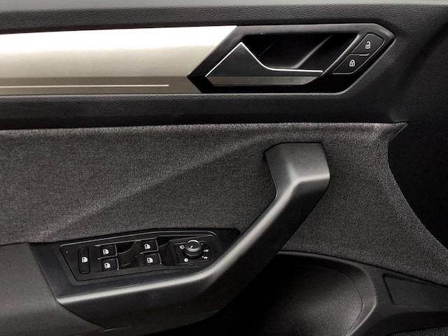 Volkswagen T-Roc 1.5 TSI DSG Move