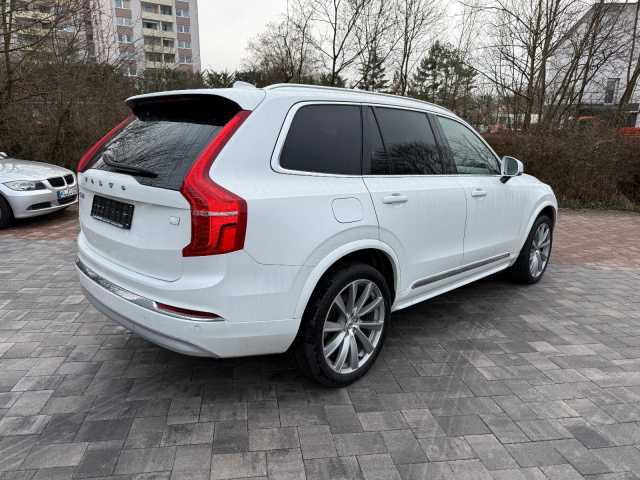 Volvo XC90 AWD T8