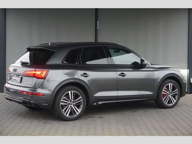 Audi Q5 50 TFSI Hybride Quattro S-Line