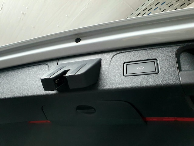 Volkswagen Passat 2.0 TDI Business DSG Variant