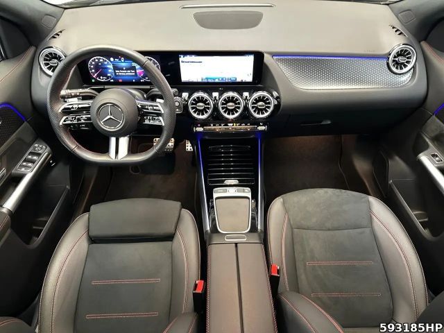 Mercedes-Benz GLA 200 AMG Line