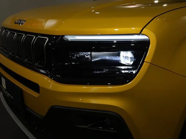 Jeep Avenger Full-Electric Summit