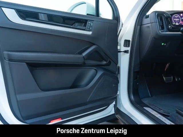 Porsche Cayenne E-Hybrid S