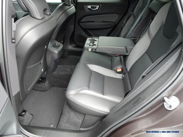 Volvo XC60 AWD Geartronic R-Design