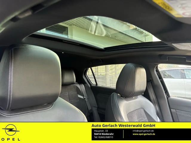 Opel Astra Hybrid Innovation Ultimate