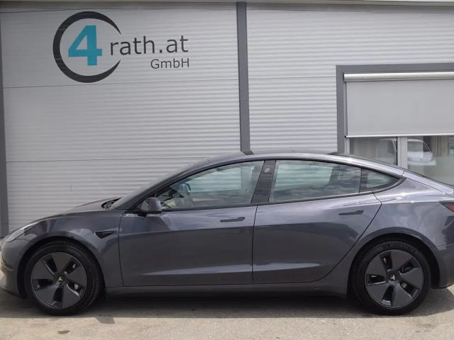 Tesla Model 3 AWD Long Range