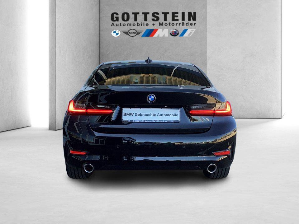 BMW 320 320i Sedan Sport Line