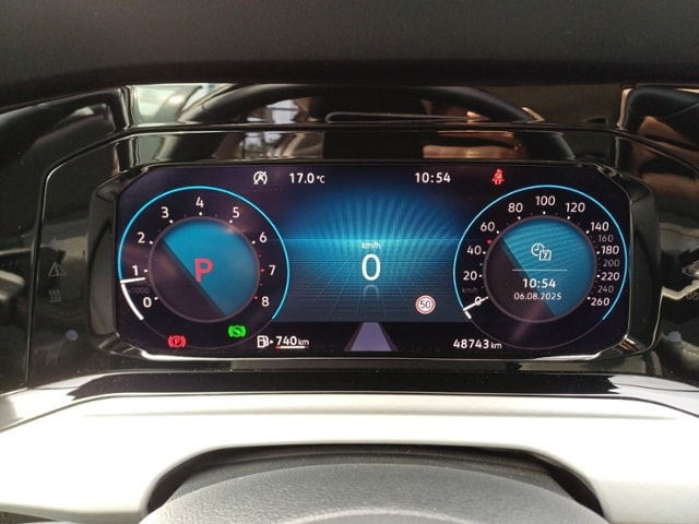 Volkswagen Golf 1.5 eTSI DSG