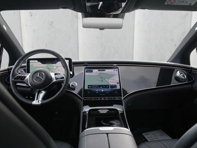 Mercedes-Benz EQE 300 Sedan