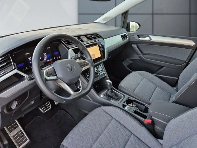 Volkswagen Touran 1.5 TSI DSG Move