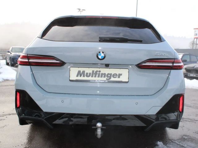 BMW 520 520i M-Sport Touring