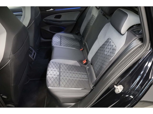 Volkswagen Golf 2.0 TSI R-Line Variant