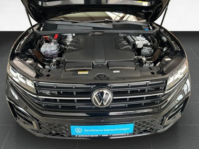 Volkswagen Touareg 4Motion R-Line