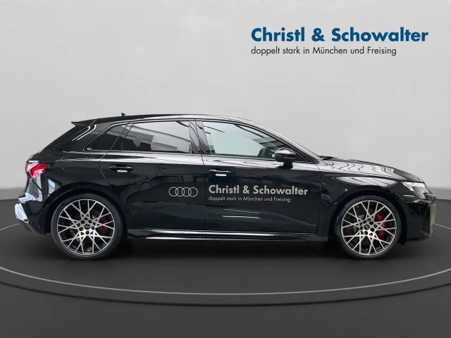 Audi RS3 Quattro S-Tronic Sedan Sportback