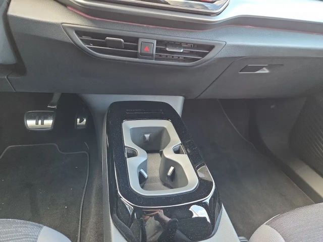 Volkswagen ID.4 IQ.Drive Performance Pro