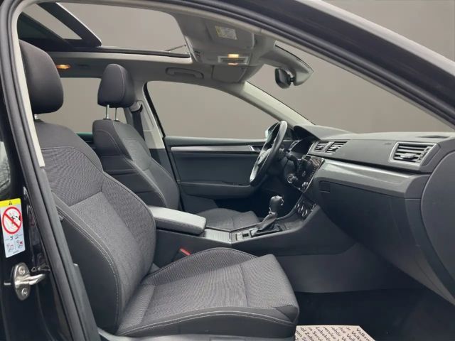 Skoda Superb 2.0 TDI Combi Style Style