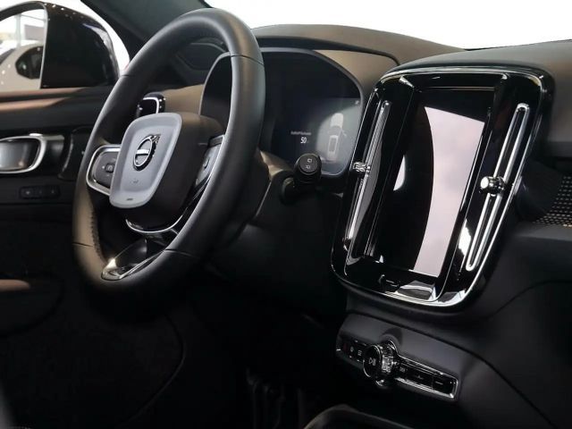 Volvo XC40 Plus