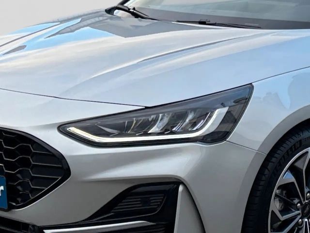 Ford Focus ST Line Wagon