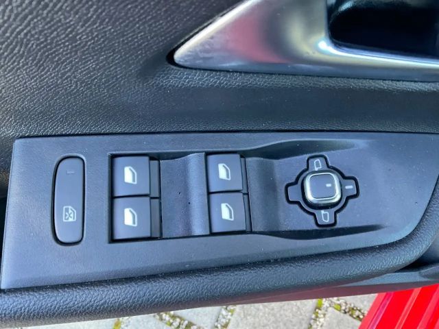 Opel Astra 1.2 Turbo Edition Turbo